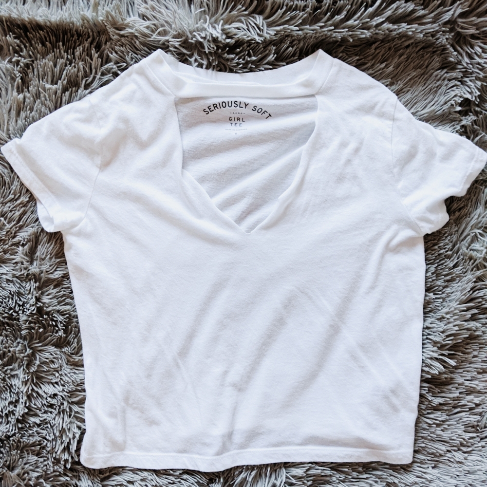 white tee